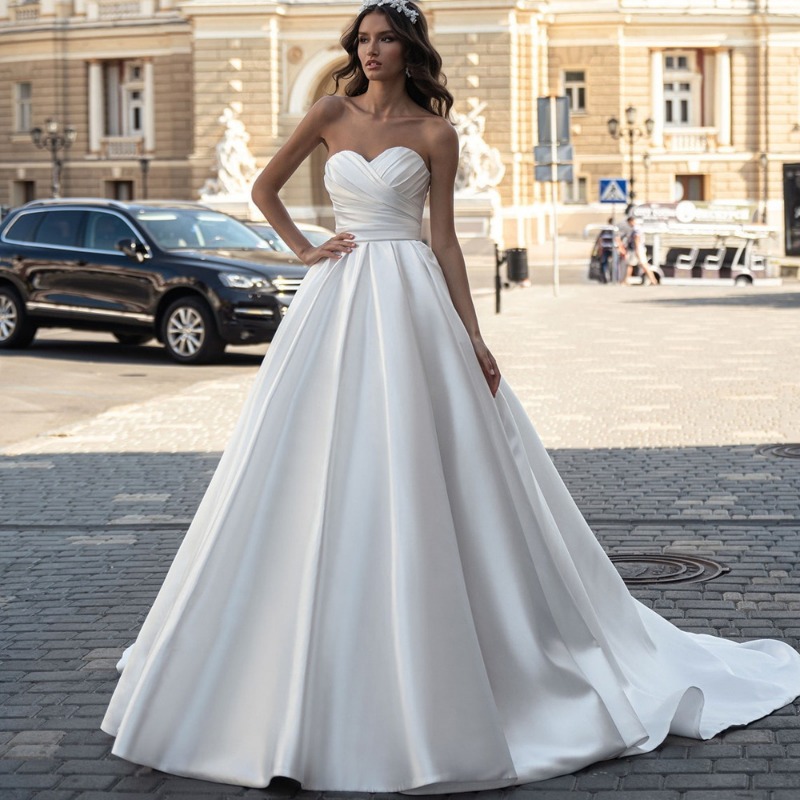 Abito da sposa leggero in raso - Photography Natural Lighting Basics recensione e prezzo