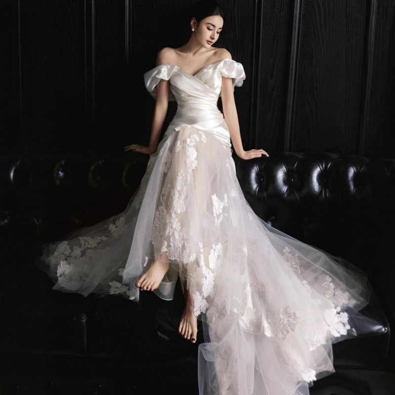 Abito da Sposa Leggero in Stil - Photography Natural Lighting Basics recensione e prezzo