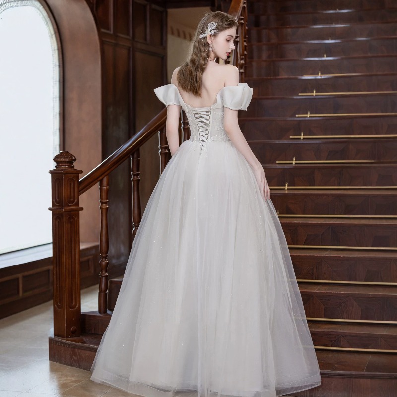 Abito da sposa monospalla legg - Photography Natural Lighting Basics recensione e prezzo